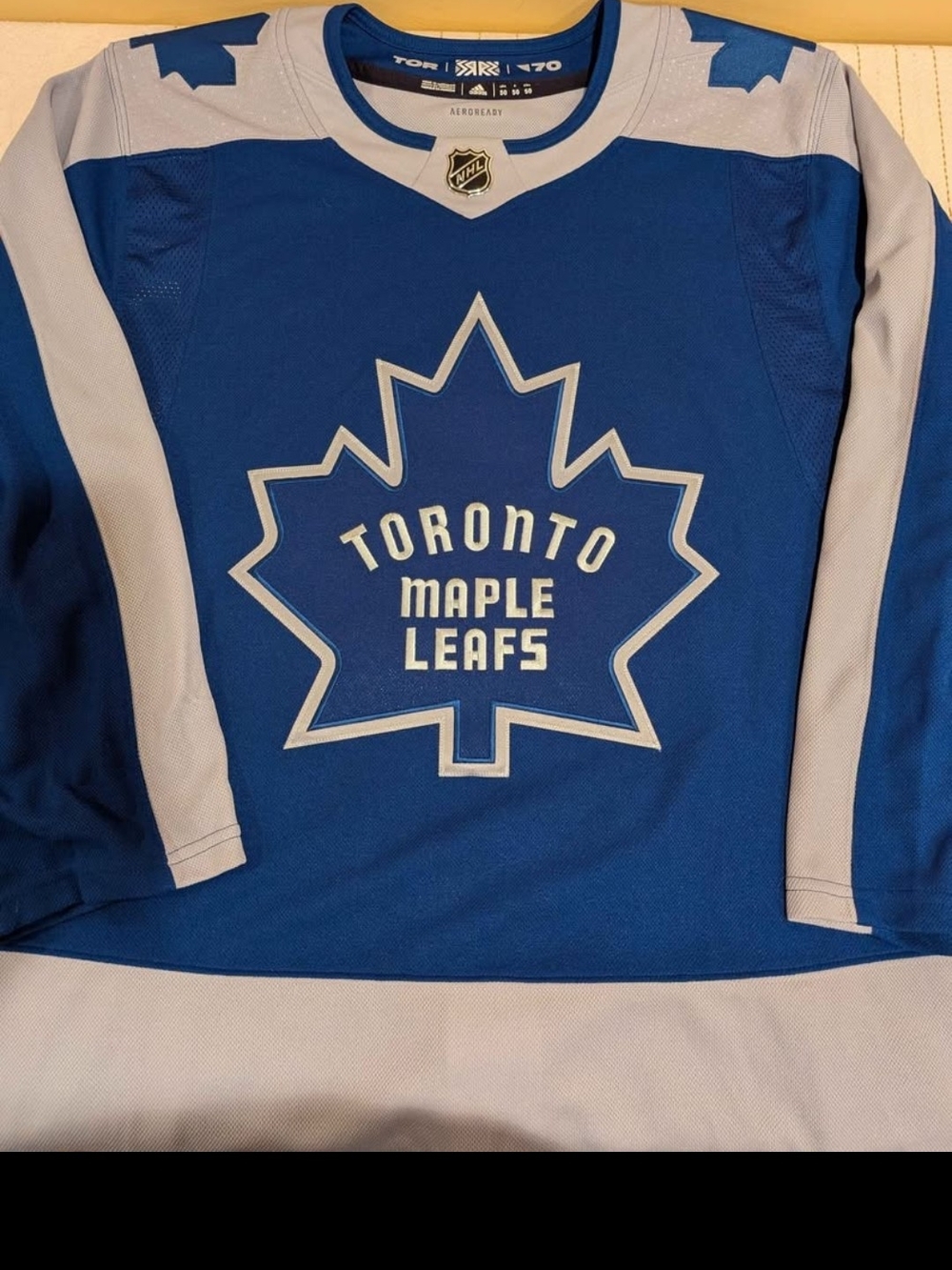 Toronto Maple Leafs Reverse Retro Jersey Adidas Size 50